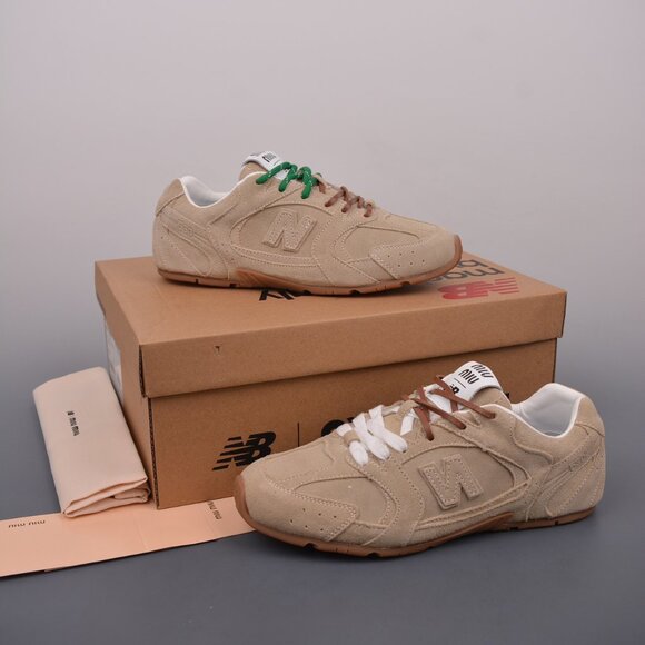 New Balance 530 Unisex Sneaker Brown - Picture 1 of 9